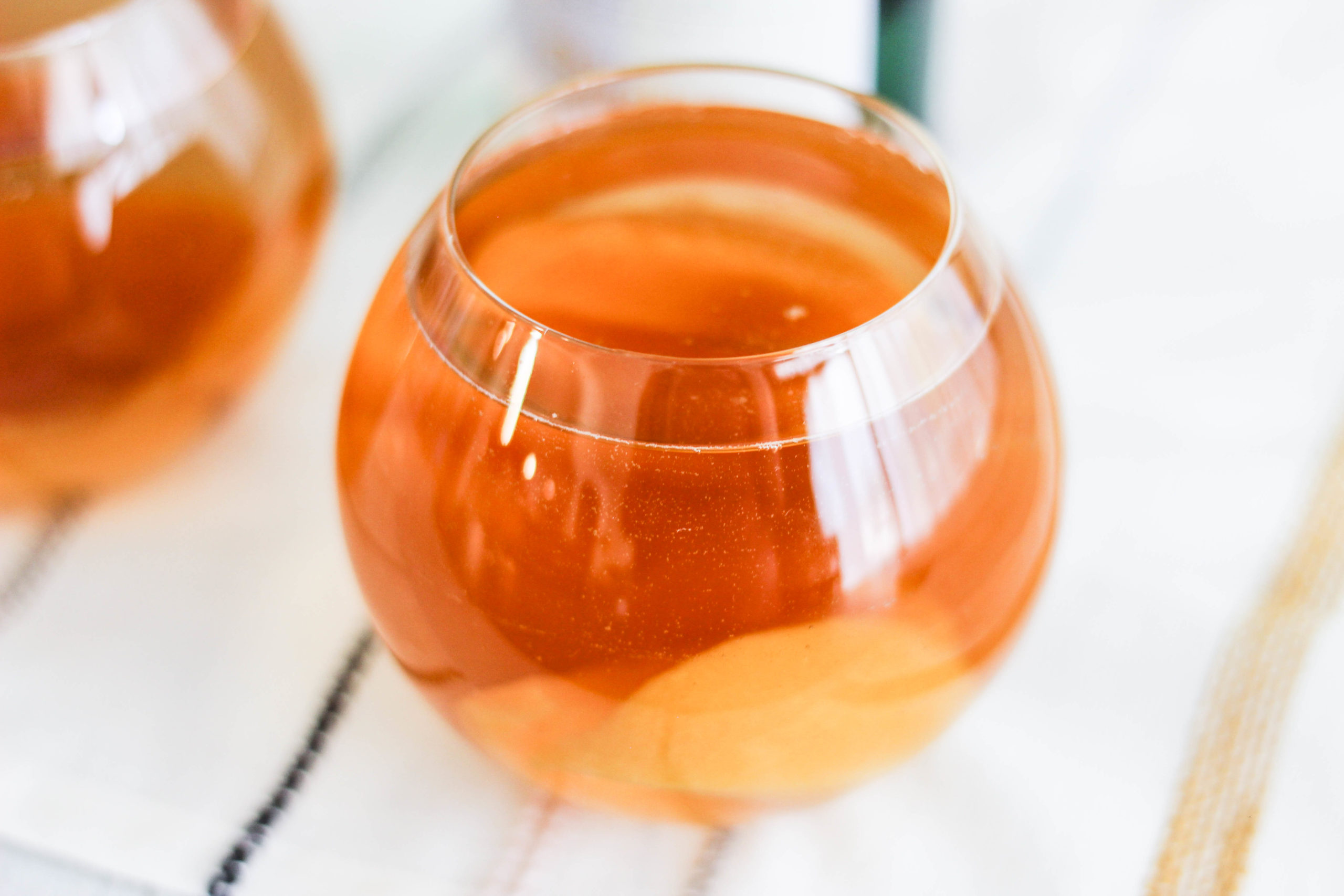 Riesling Peach Tea